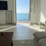 Casasalernofrontemare Apartmán *