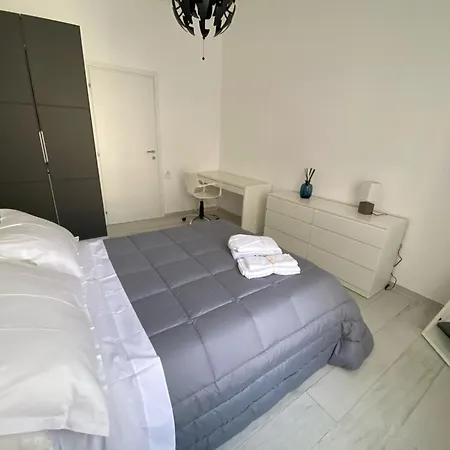 Casasalernofrontemare * Salerno